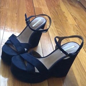 Zara Navy Blue Platform Sandals (6M)